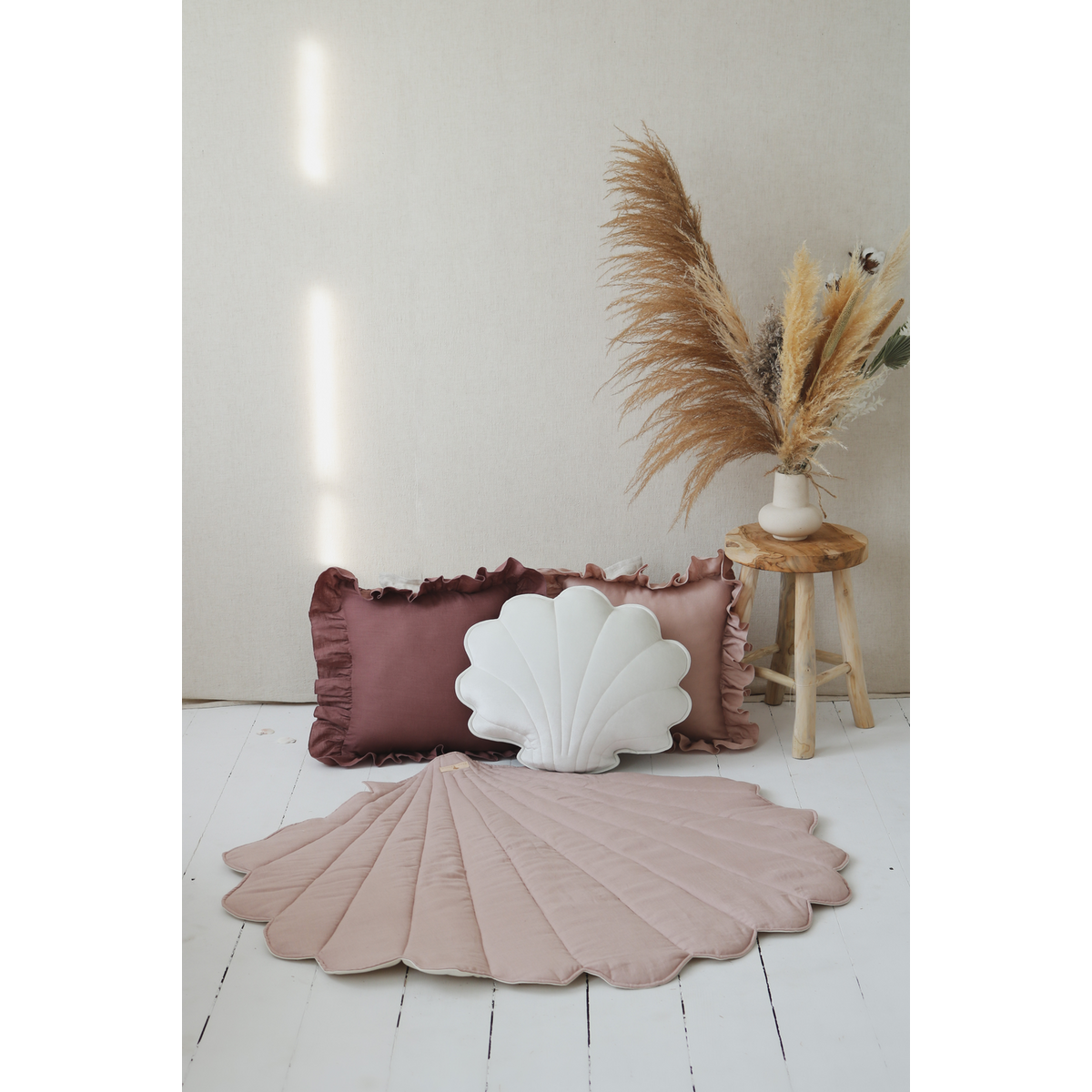 "Powder Pink" Linned Shell Mat