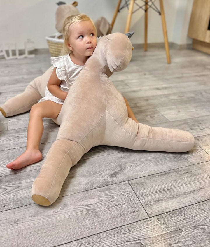Stor Pegasus-bamse uden vinger – creme