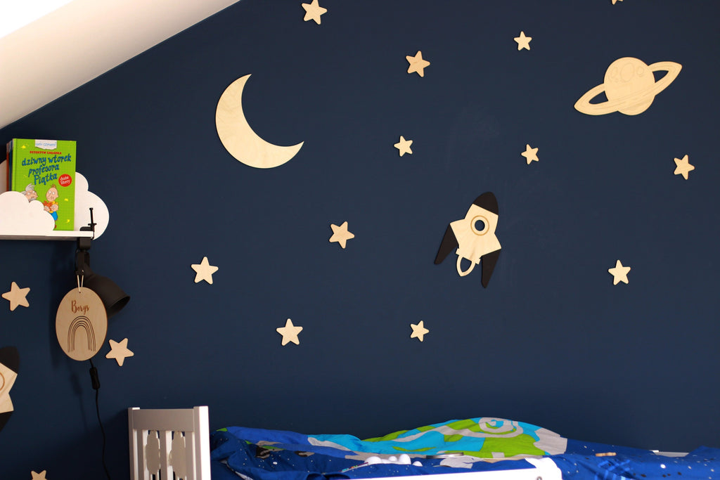 Wooden Wall Decoration - Moon, Saturn, Rocket & 10 Stars